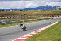 cadwell-no-limits-trackday;cadwell-park;cadwell-park-photographs;cadwell-trackday-photographs;enduro-digital-images;event-digital-images;eventdigitalimages;navarra;no-limits-trackdays;peter-wileman-photography;racing-digital-images;trackday-digital-images;trackday-photos